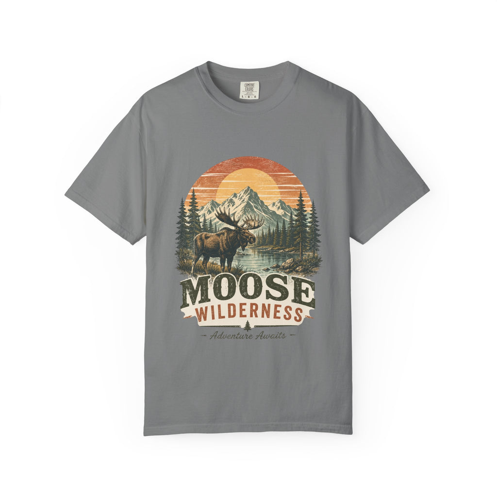 Moose Wilderness T-Shirt — Vintage Mountain Outdoor Adventure Tee